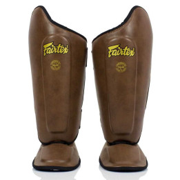 Fairtex SP8 Säärisuoja - Laadukas tuplasuoja.