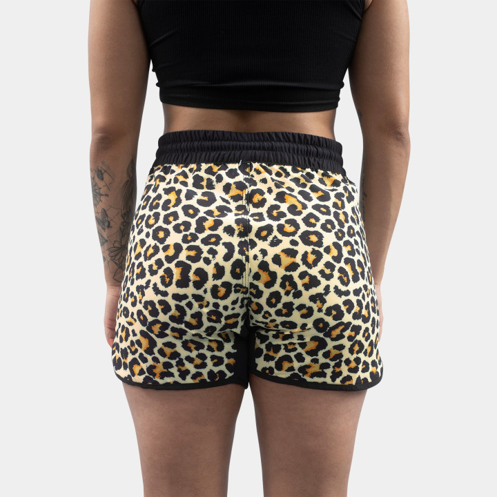 Tatami Recharge Leopard naisten fight shortsit takaa – joustava vyötärönauha