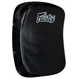 Fairtex FS3 Kaareva iso potkutyyny | Kamppailuvaruste.fi